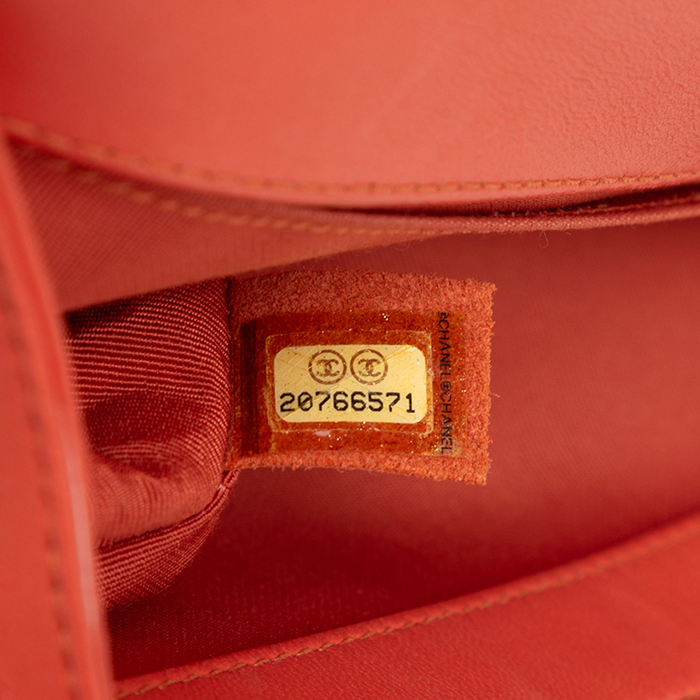 Pre-Loved Chanel Medium Tweed and Lambskin Boy Flap - Picture 6 of 8